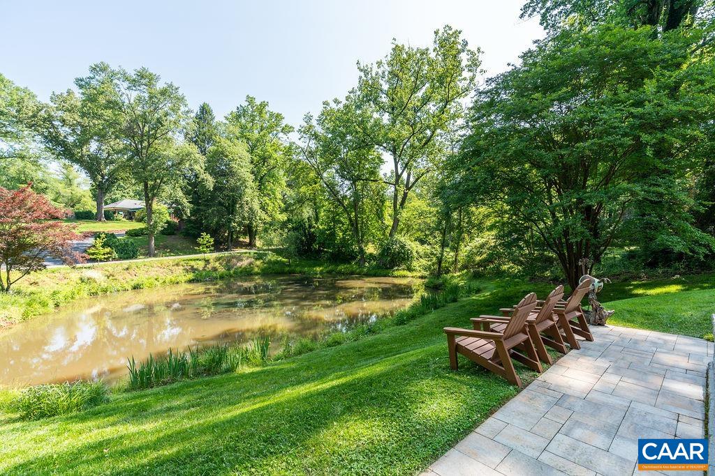 10 Deer Path Charlottesville, VA 22903 - Photo 40 of 44 Gallery Image 40