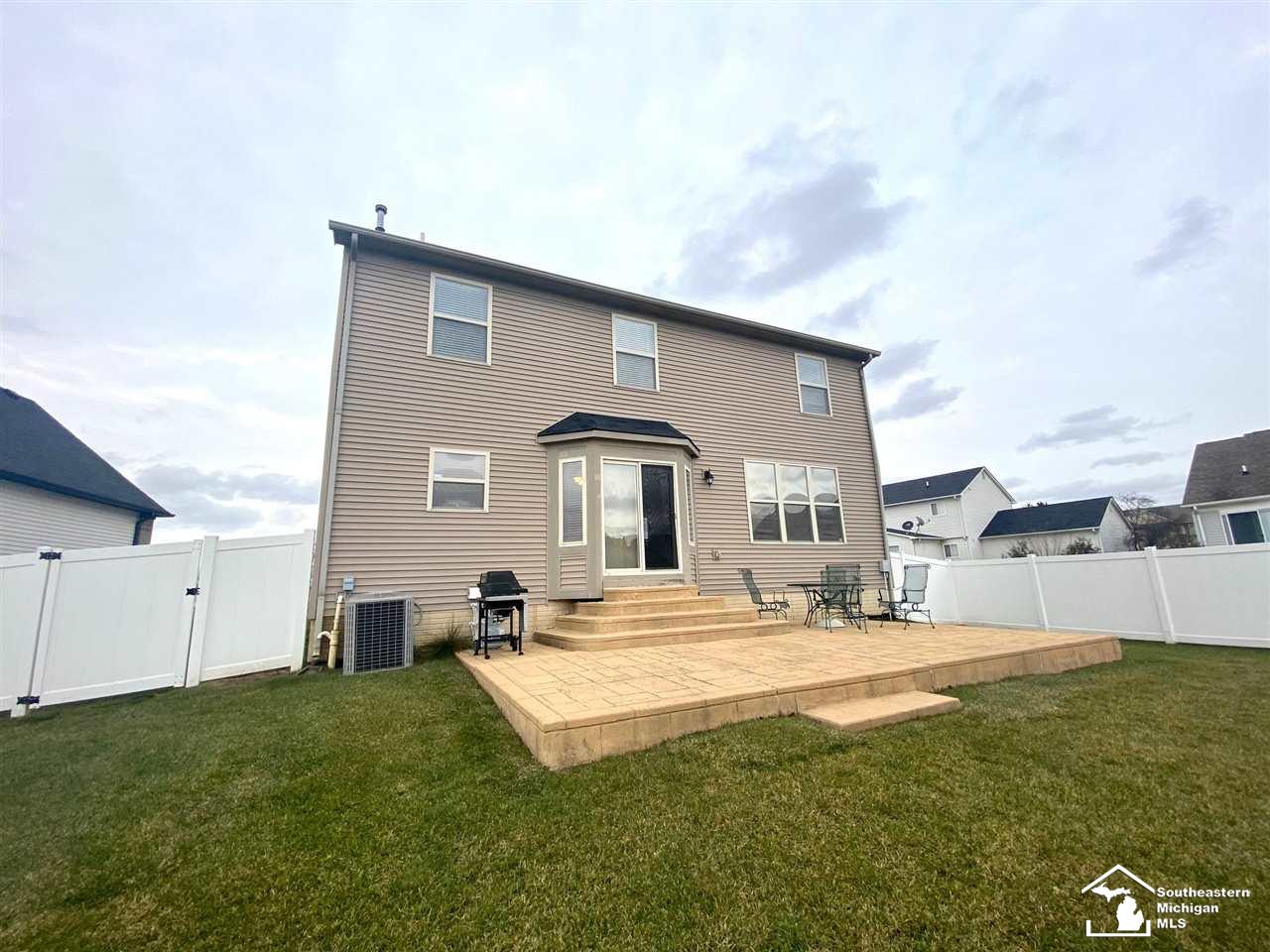 676 Elk Ridge Drive Dundee, MI 48131 - Photo 31 of 33