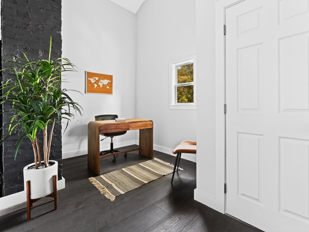 286 Grove Street Clinton, MA 01510 - Photo 27 of 42