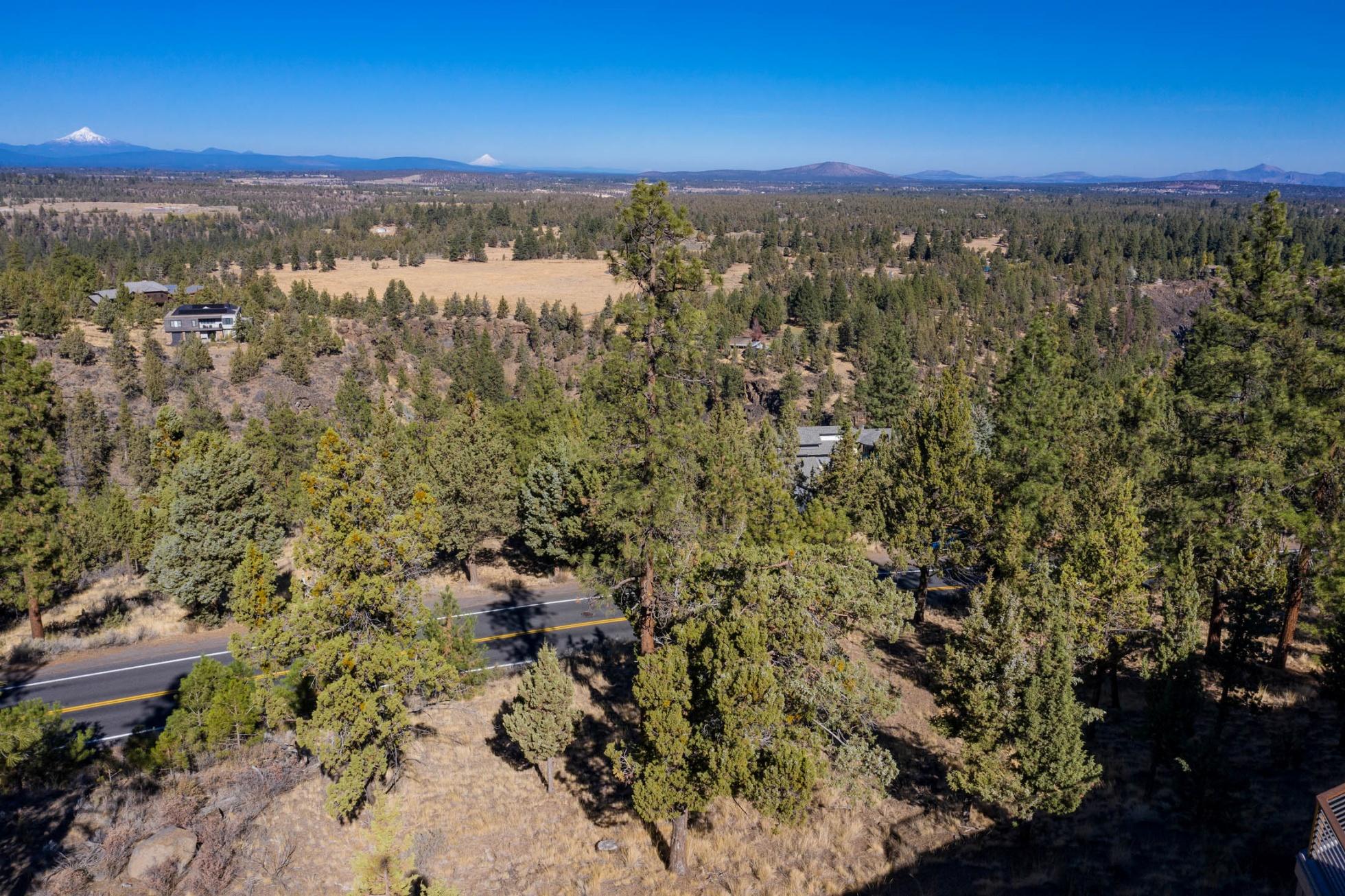 1243 Archie Briggs Road Bend, OR 97703 - Photo 19 of 29 batch_64