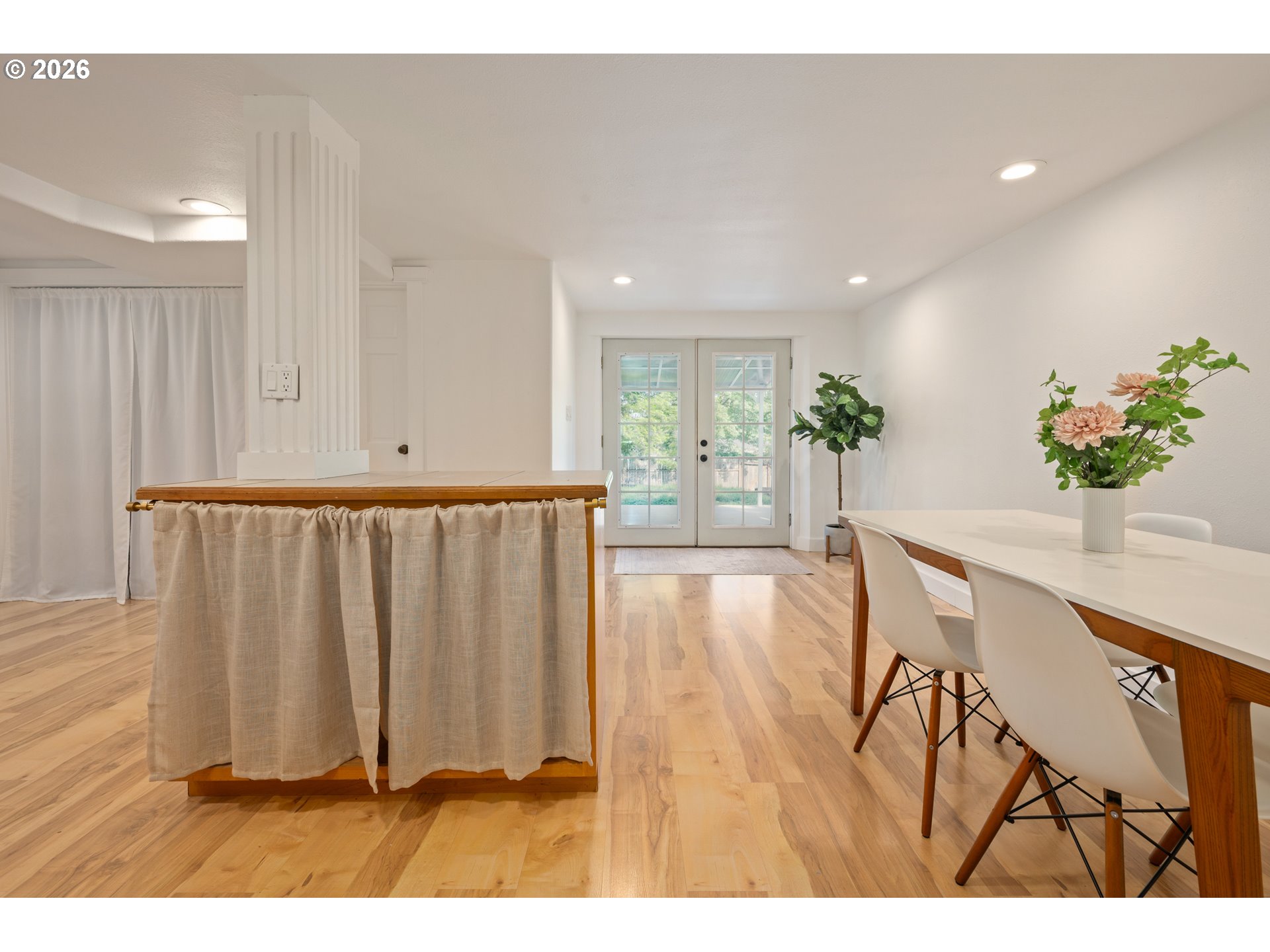 2219 City View Street Eugene, OR 97405 - Photo 28 of 48 a view of kitchen with furniture and wooden floor