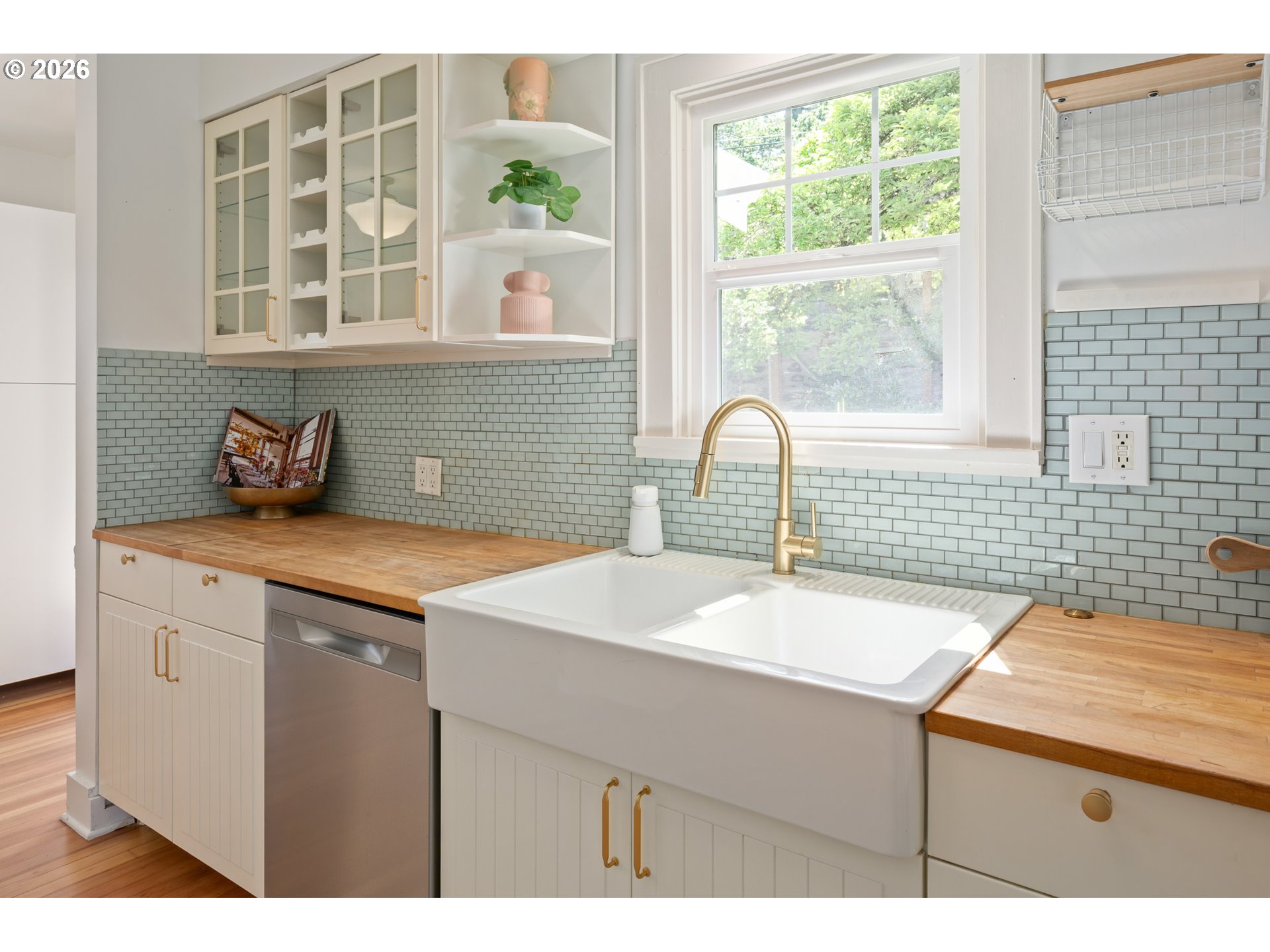 2219 City View Street Eugene, OR 97405 - Photo 10 of 48 a kitchen with a sink and a window