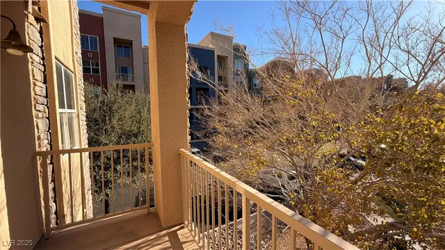 $1,400 | 38 East Serene Avenue, Unit 237, Las Vegas, NV 89123