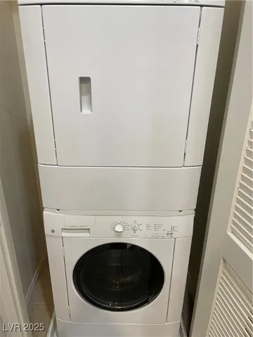 $1,400 | 38 East Serene Avenue, Unit 237, Las Vegas, NV 89123