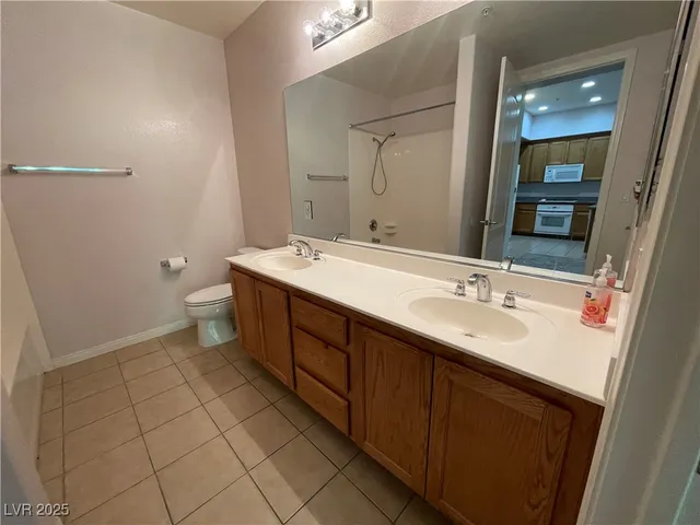 $1,400 | 38 East Serene Avenue, Unit 237, Las Vegas, NV 89123