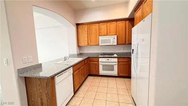 $1,400 | 38 East Serene Avenue, Unit 237, Las Vegas, NV 89123