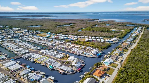 $394,990 | 3088 Skipper Lane, St. James City, FL 33956