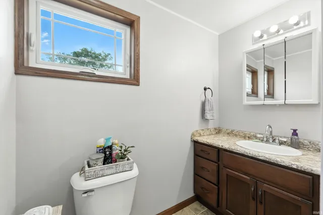 $257,500 | 522 North Main Street, Topeka, IN 46571