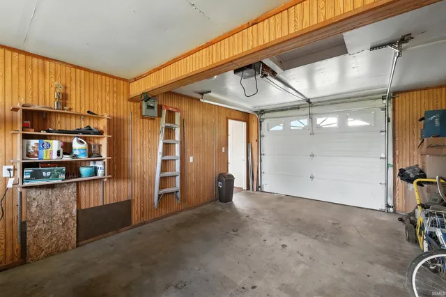 $257,500 | 522 North Main Street, Topeka, IN 46571