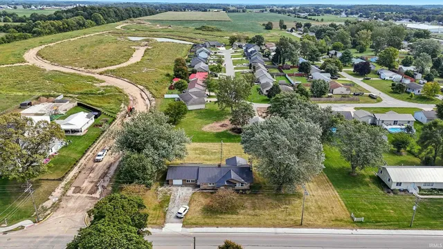 $257,500 | 522 North Main Street, Topeka, IN 46571