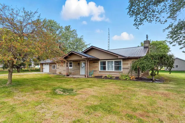 $257,500 | 522 North Main Street, Topeka, IN 46571