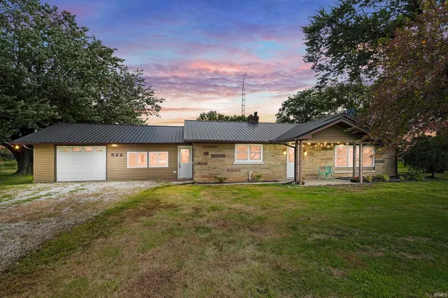 $257,500 | 522 North Main Street, Topeka, IN 46571