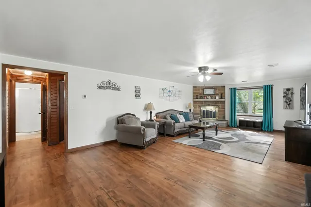 $257,500 | 522 North Main Street, Topeka, IN 46571