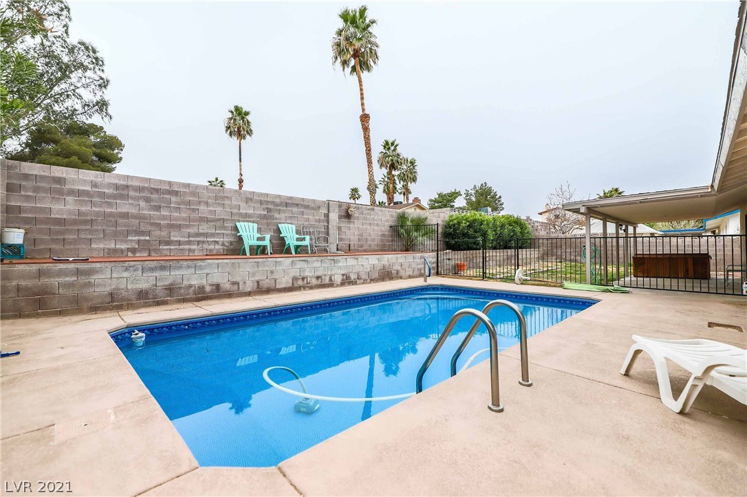 3110 Trueno Road Henderson, NV 89014 - Photo 36 of 47