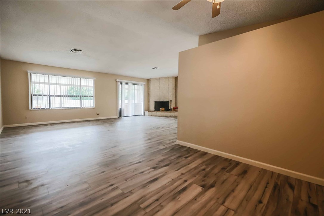 3110 Trueno Road Henderson, NV 89014 - Photo 9 of 47