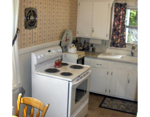 202 Eastford Road Southbridge, MA 01550 - Photo 11 of 17 Gallery Image 11