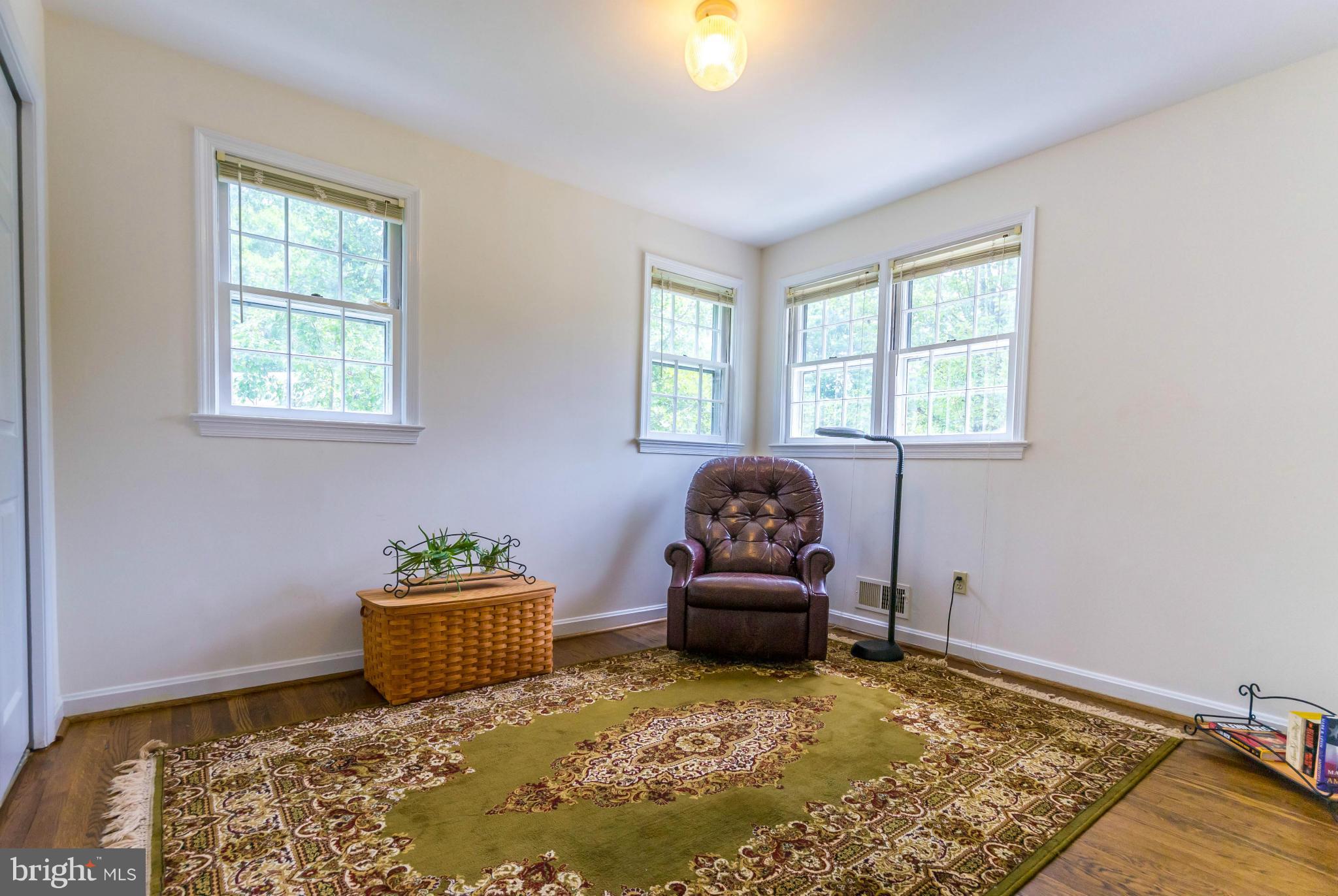 8133 Bainbridge Road Alexandria, VA 22308 - Photo 16 of 30 Bedroom