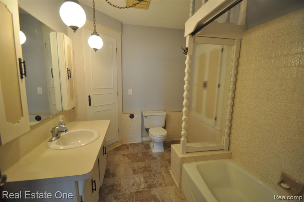 3094 Willet Avenue Rochester Hills, MI 48309 - Photo 19 of 37