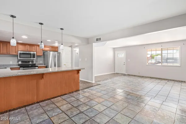 $3,700 | 1918 East Palmcroft Drive, Tempe, AZ 85282