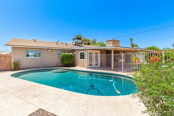 $3,595 | 1918 East Palmcroft Drive, Tempe, AZ 85282