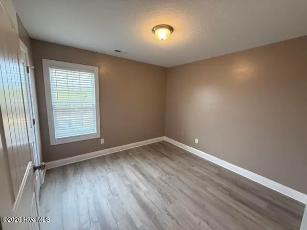 $2,050 | 203 Moonstone Court, Jacksonville, NC 28546