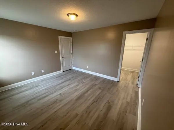 $2,050 | 203 Moonstone Court, Jacksonville, NC 28546