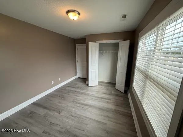 $2,050 | 203 Moonstone Court, Jacksonville, NC 28546