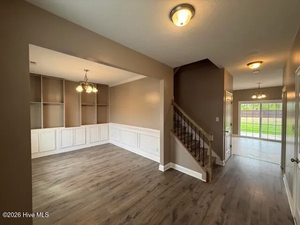 $2,050 | 203 Moonstone Court, Jacksonville, NC 28546