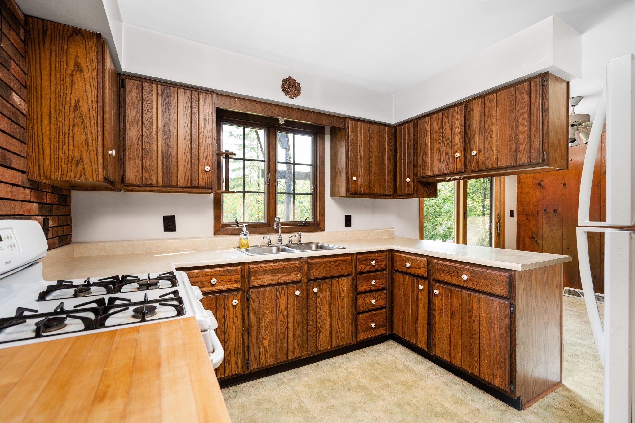 13121 Graf Road Brethren, MI 49619 - Photo 5 of 51 28-web-or-mls-JEL04804