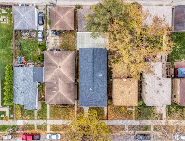 $1,200,000 | 3231 North Octavia Avenue, Chicago, IL 60634