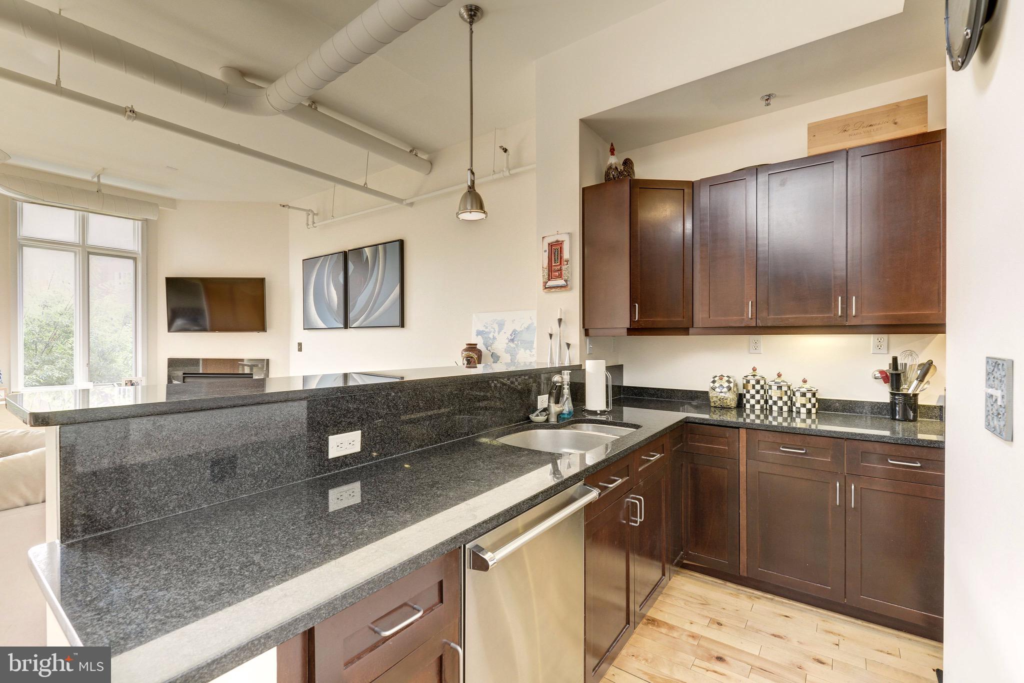 1700 Kalorama Road Northwest, Unit 405 Washington, DC 20009 - Photo 4 of 22 Gallery Image 4