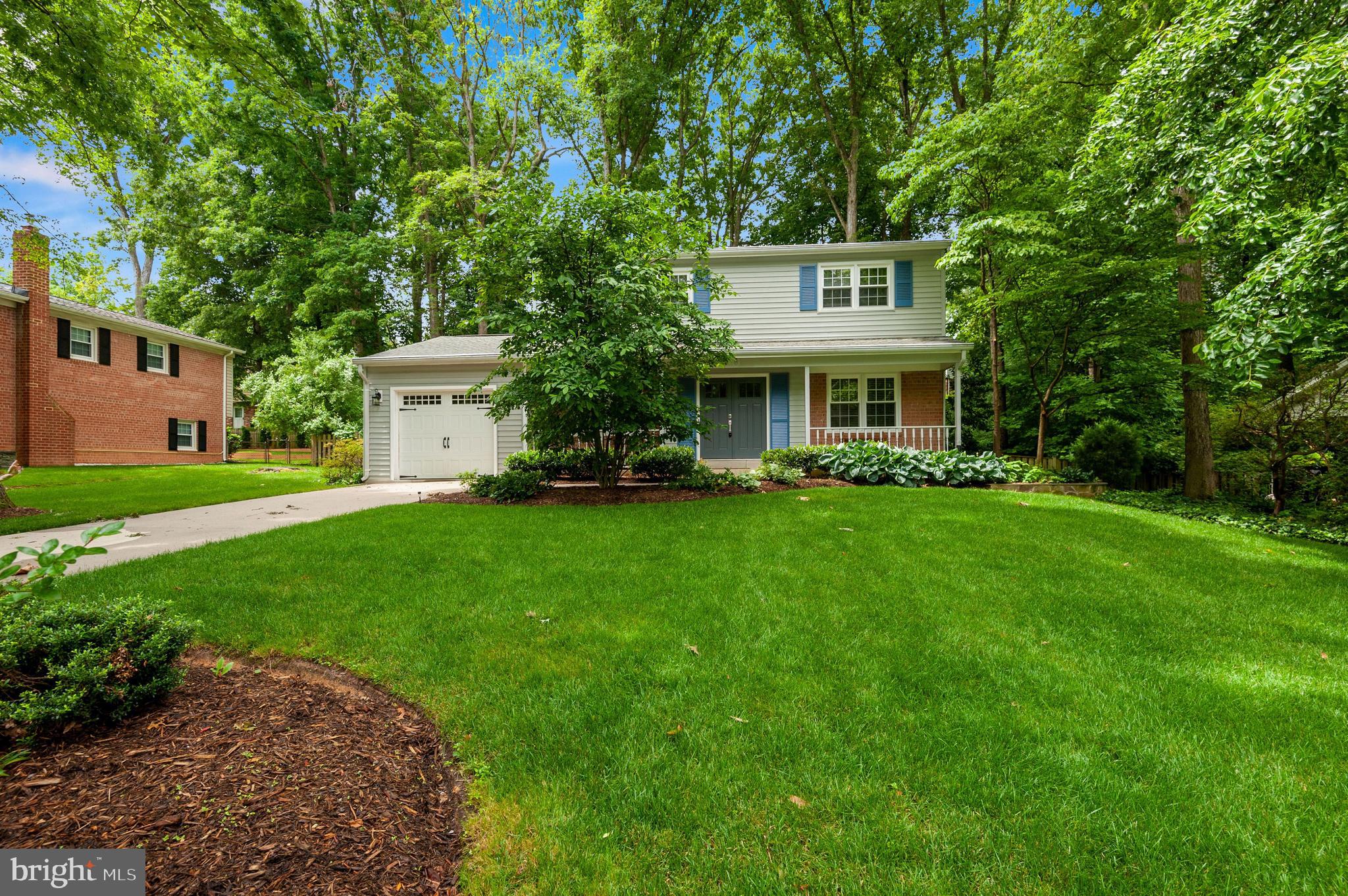 6724 Houndmaster Road Springfield, VA 22152 - Photo 2 of 45