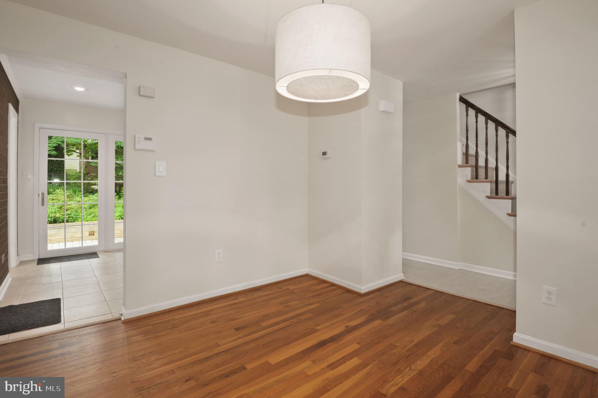6724 Houndmaster Road Springfield, VA 22152 - Photo 10 of 45