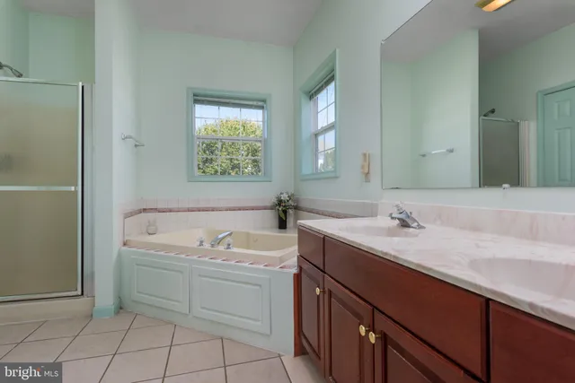 $350,000 | 322 Fox Knoll Court, Hanover, PA 17331