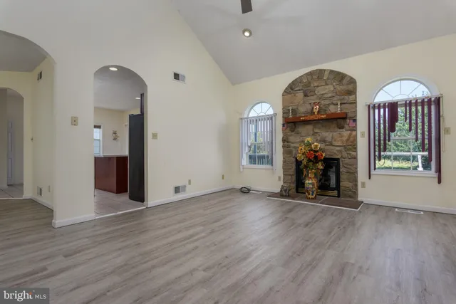 $350,000 | 322 Fox Knoll Court, Hanover, PA 17331