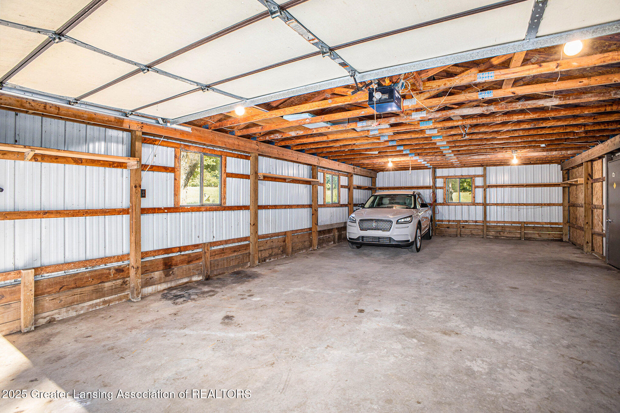 3888 West Barnes Road Mason, MI 48854 - Photo 5 of 37 4+ car garage