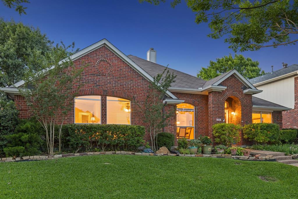 915 Rutgers Court Allen, TX 75002 - Photo 38 of 39 Sparkling windows and rich brick are a gorgeous combination.