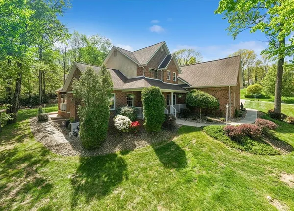 $698,000 | 5001 Havenwood Drive, Greensburg, PA 15601