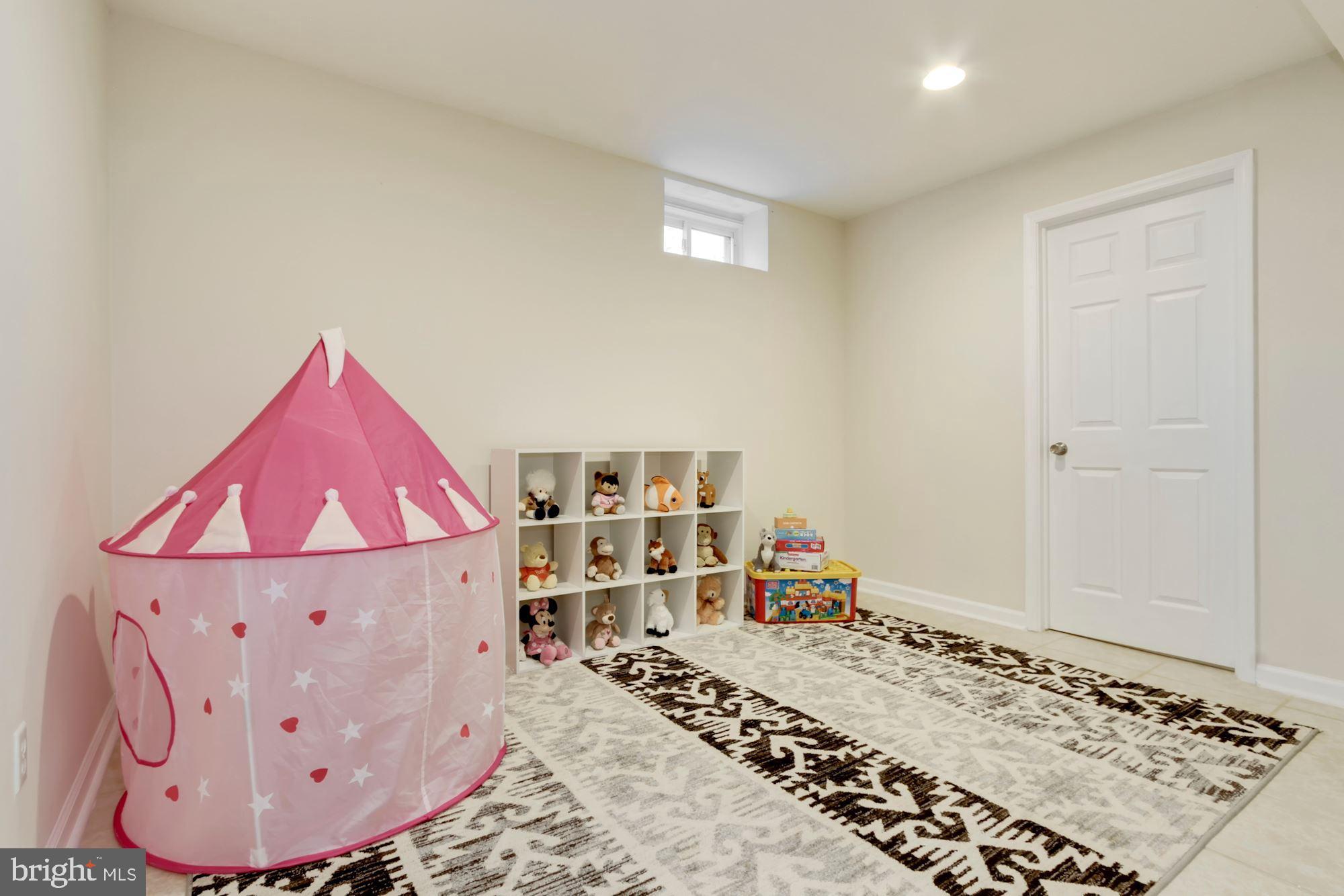 3708 Webster Drive Garnet Valley, PA 19060 - Photo 37 of 45