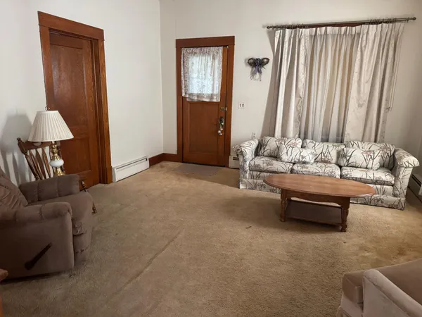 $83,000 | 24543 630th Avenue, Alden, MN 56009