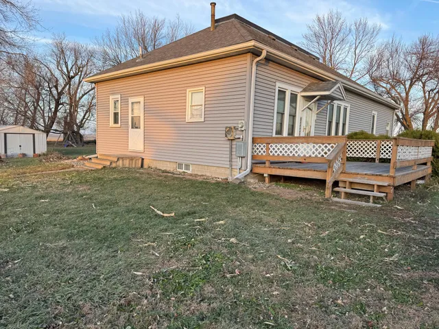 $83,000 | 24543 630th Avenue, Alden, MN 56009