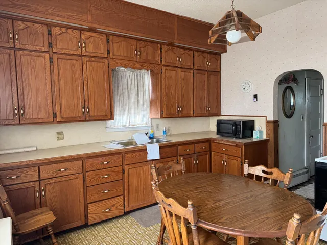 $83,000 | 24543 630th Avenue, Alden, MN 56009