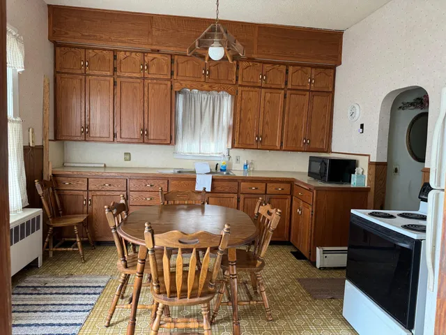 $83,000 | 24543 630th Avenue, Alden, MN 56009