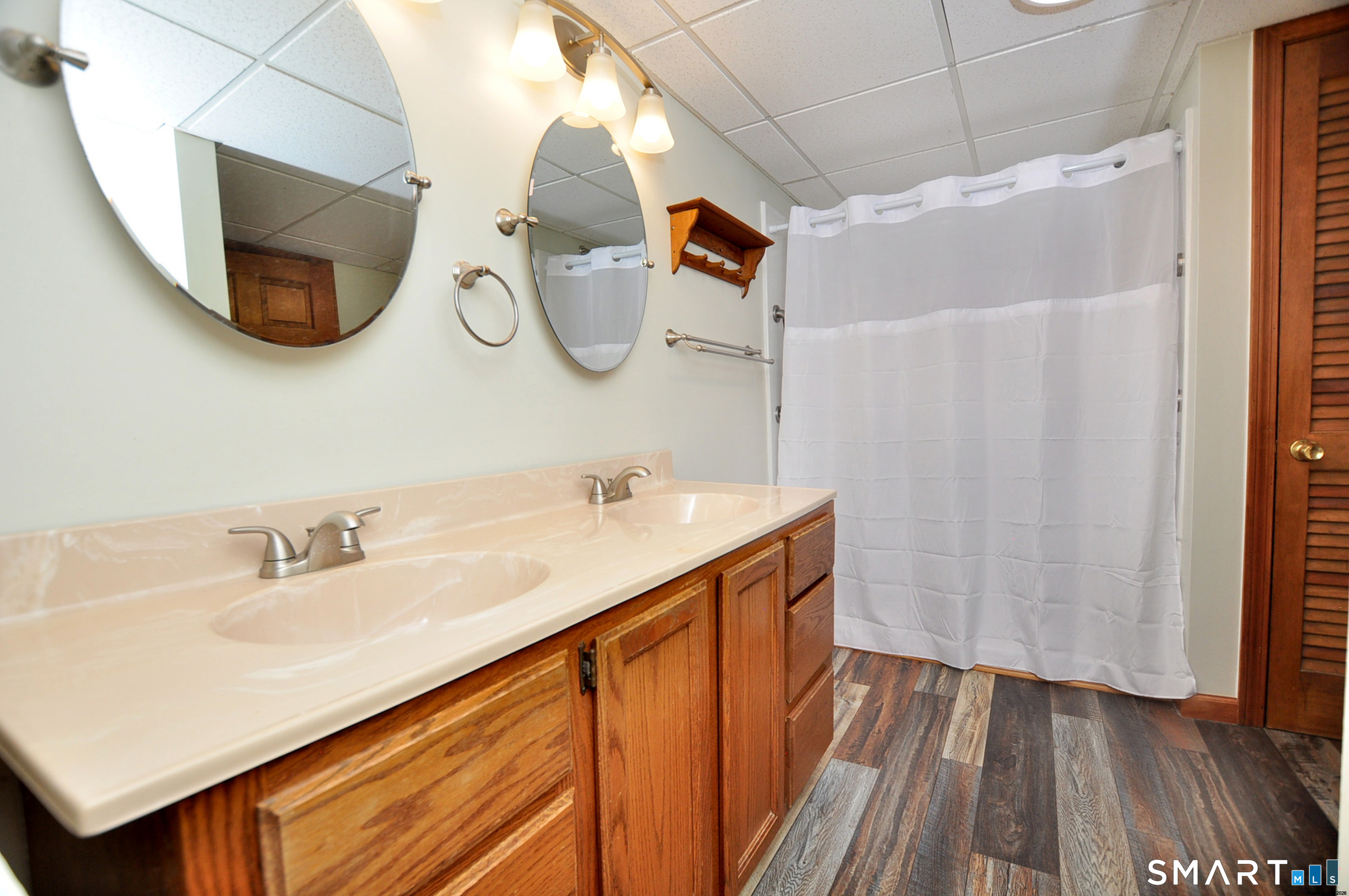 117 Hollow Brook Road Windsor, CT 06095 - Photo 39 of 40 Lower level full bath