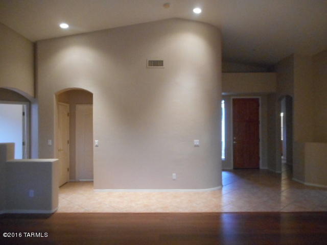 5190 Spring View Drive Tucson, AZ 85749 - Photo 7 of 35 Gallery Image 7