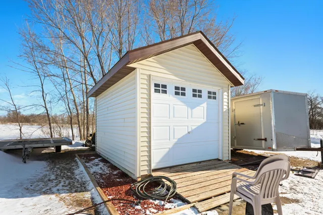 $305,000 | 1011 Waters Edge Circle, Avon, MN 56310