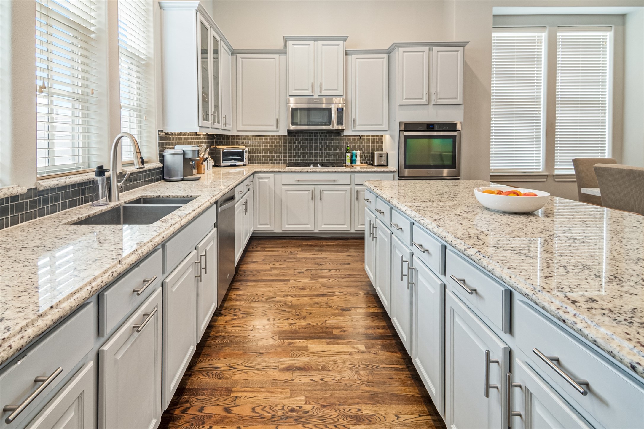 1847 Edwards Street Houston, TX 77007 - Photo 12 of 26 Gallery Image 12
