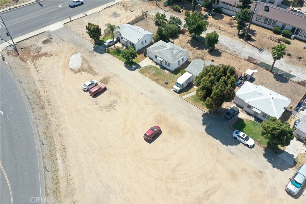 9669 8th Street Rancho Cucamonga, CA 91730 - Photo 8 of 11