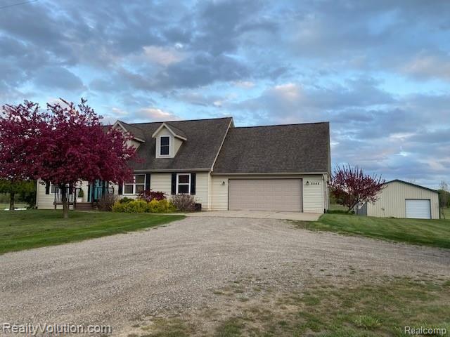 5548 Newark Road Imlay City, MI 48444 - Photo 3 of 46 IMG_3076.jpg