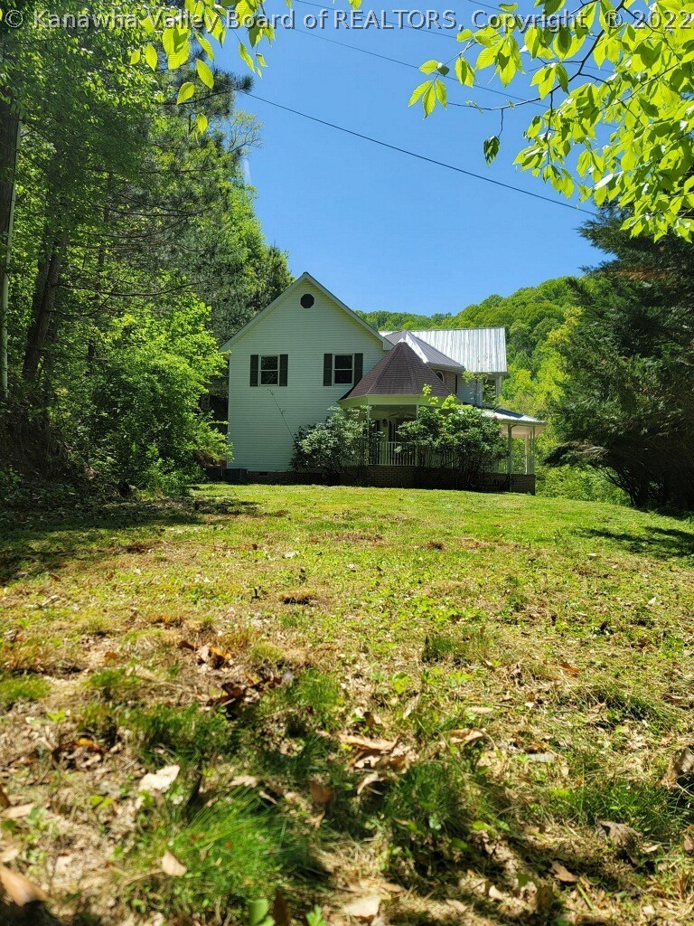 11 Cabin Road Chapmanville, WV 25508 - Photo 27 of 30 Gallery Image 27